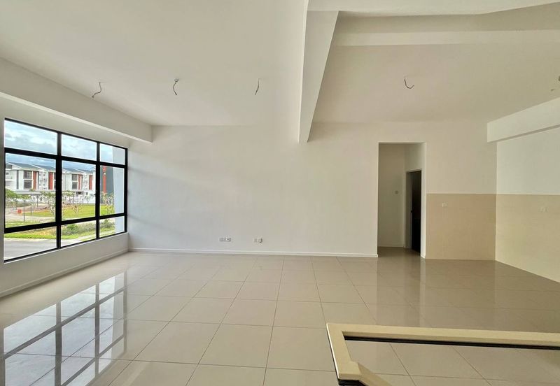 [BRAND NEW] Townhouse Taman Akasia Semenyih