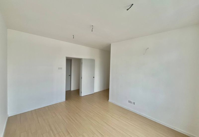 [BRAND NEW] Townhouse Taman Akasia Semenyih