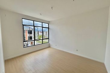 [BRAND NEW] Townhouse Taman Akasia Semenyih