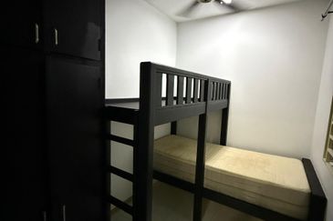 Vista Alam Serviced Apartment