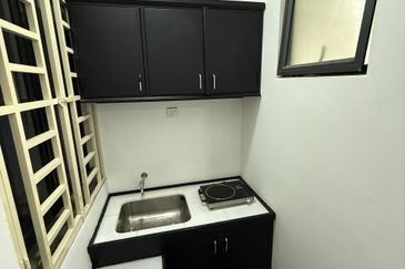 Vista Alam Serviced Apartment