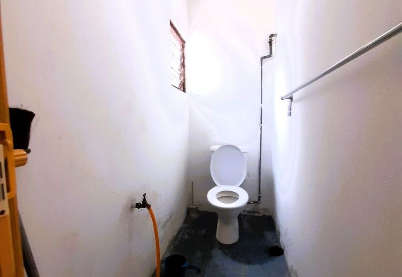 [HUGE LAND AREA] Single Storey Terrace House, Taman Malaysia, Teluk Intan Perak