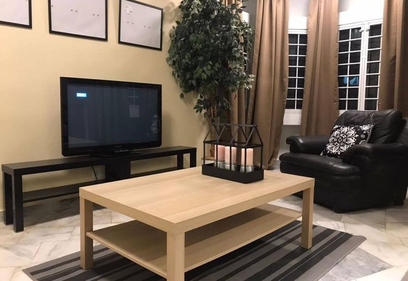 De Tropicana Condominium