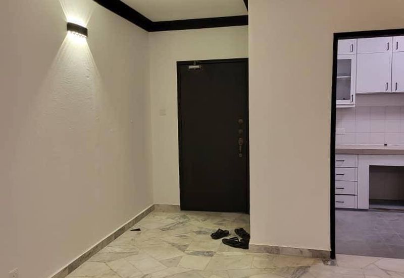 De Tropicana Condominium