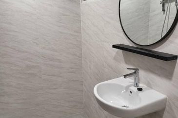 De Tropicana Condominium