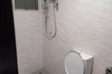 De Tropicana Condominium