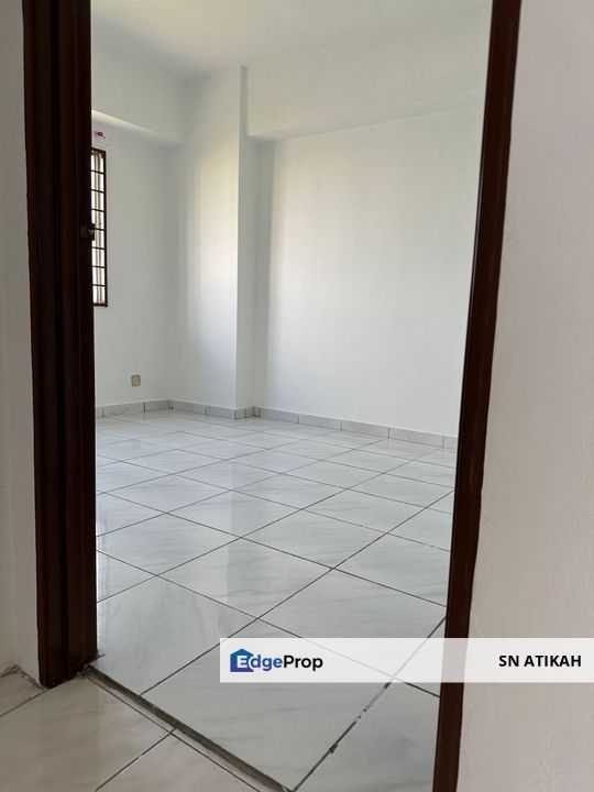 Ampang Damai Condo, Bandar Baru Ampang, Selangor, Ampang