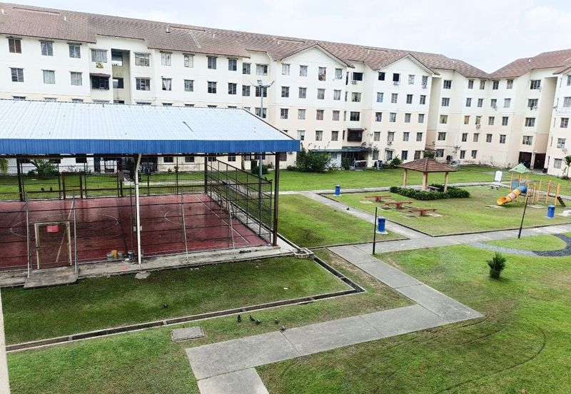 [LOW COST] Pangsapuri Sri Ayu, Bandar Putera Klang For Sale