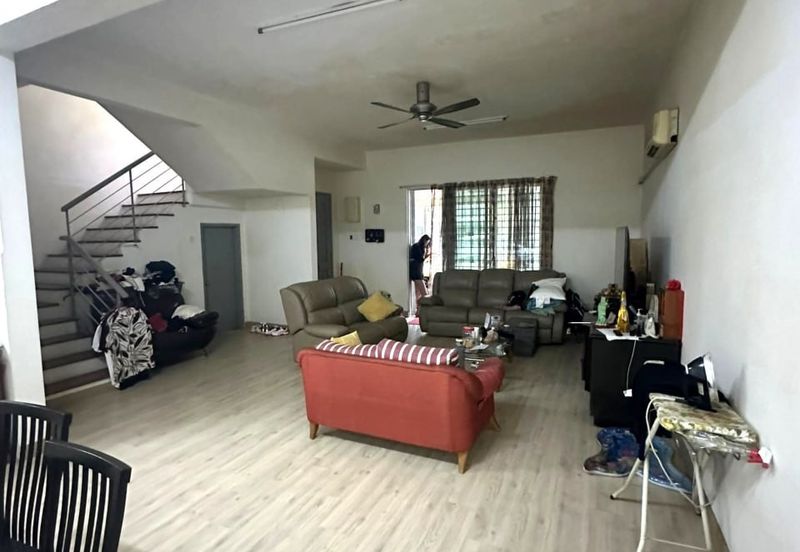 D'Anjung Teluk Pulai