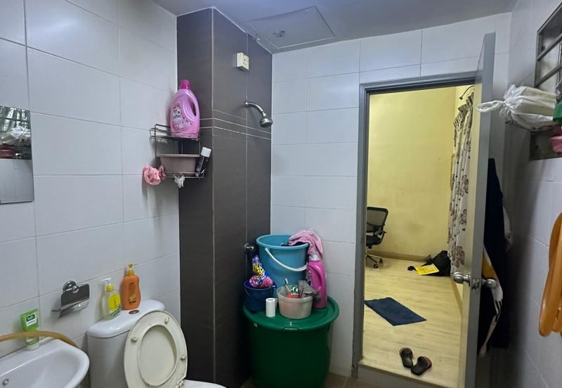 D'Anjung Teluk Pulai