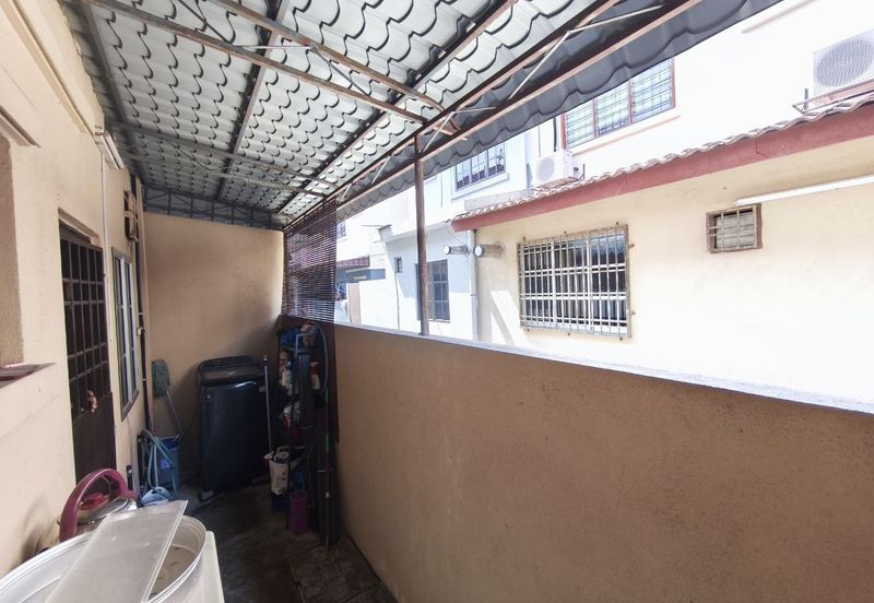 RENOVATED | Double Storey Terrace Jalan Gamelan Bukit Raja, Klang
