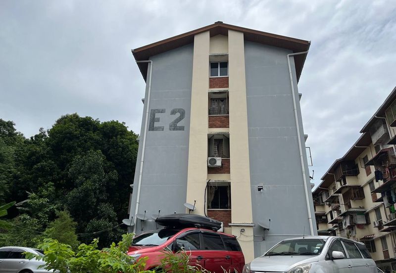 Flat Taman Melati Blok E