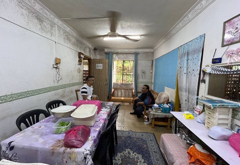 Flat Taman Melati Blok E