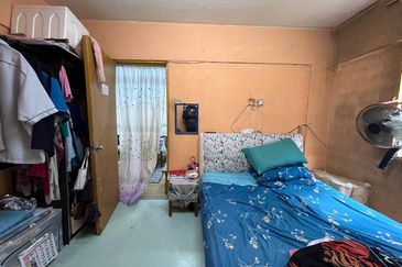 Flat Taman Melati Blok E