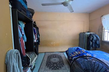 Flat Taman Melati Blok E