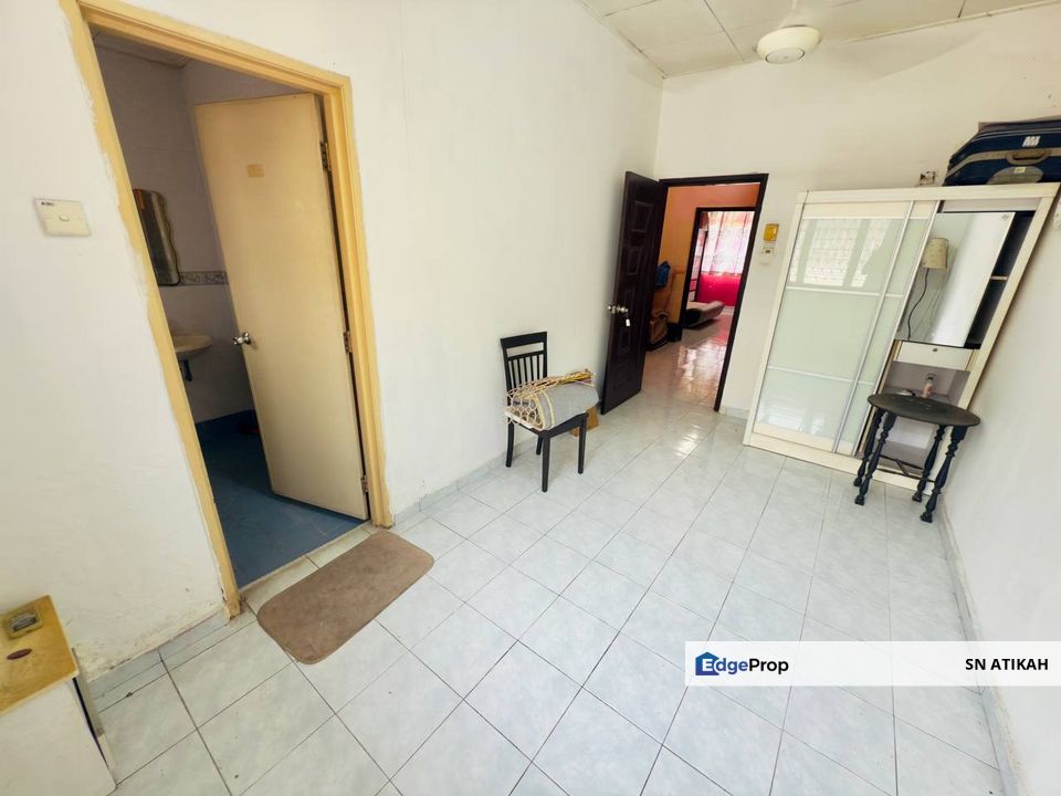 [DEKAT SURAU] 2 Storey Terrace House, Desa Latania Seksyen 36, Shah Alam, Selangor, Shah Alam