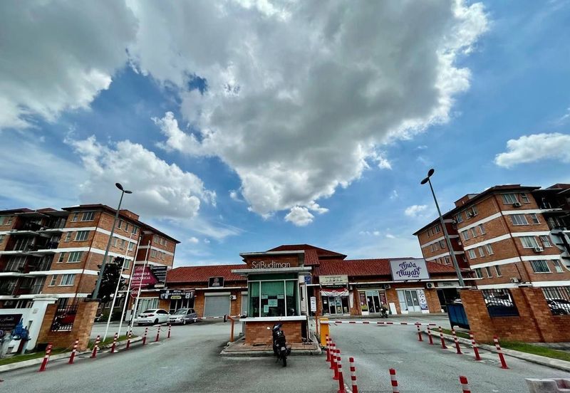 Alam Budiman Condominium (Pangsapuri Alam Budiman)