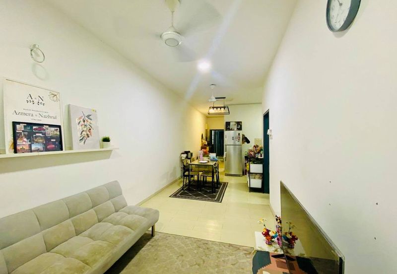 PR1MA Lakefront Homes