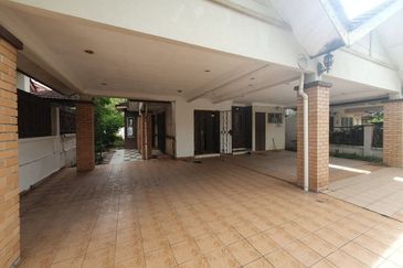 Bandar Bukit Puchong, BP 11