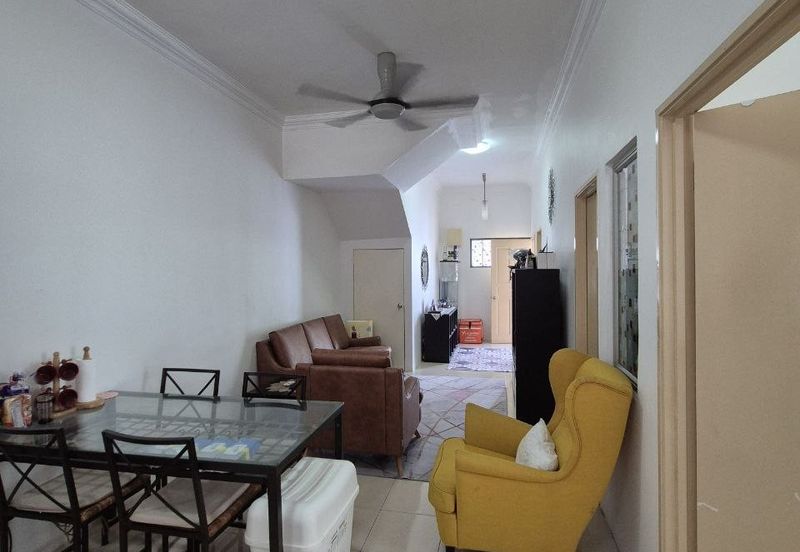 Town Villa, Taman Tasik Puchong