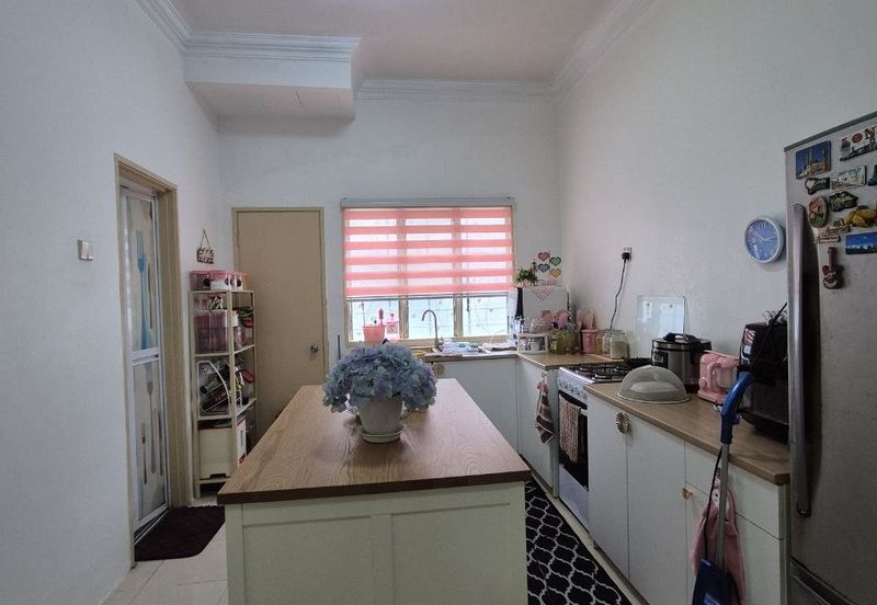 Town Villa, Taman Tasik Puchong