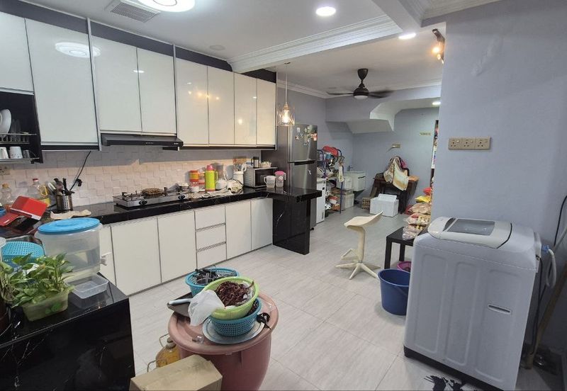 La Cottage Taman Putra Perdana