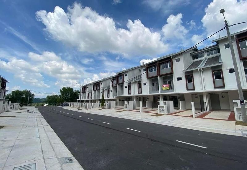 Greenwoods Seraya @ Salak Perdana