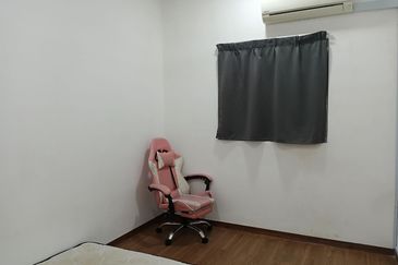 PR1MA Lakefront Homes