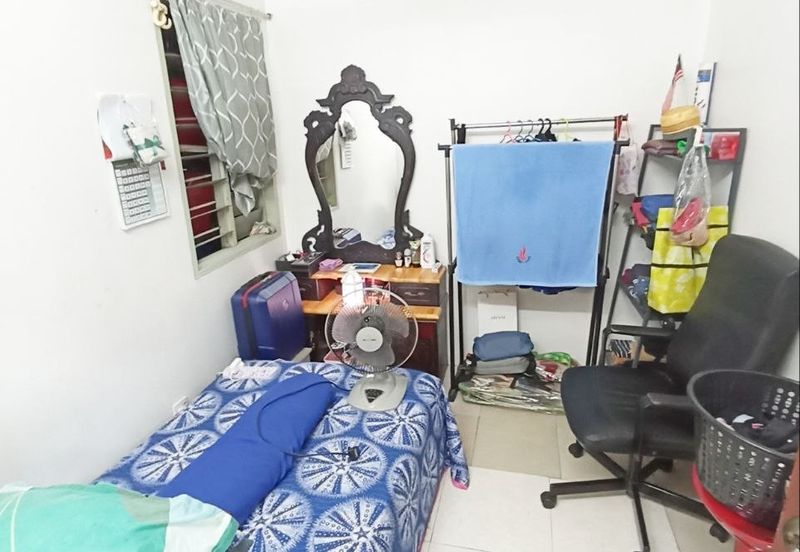 Flat PKNS, Seksyen 7