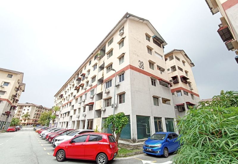 Flat PKNS, Seksyen 7