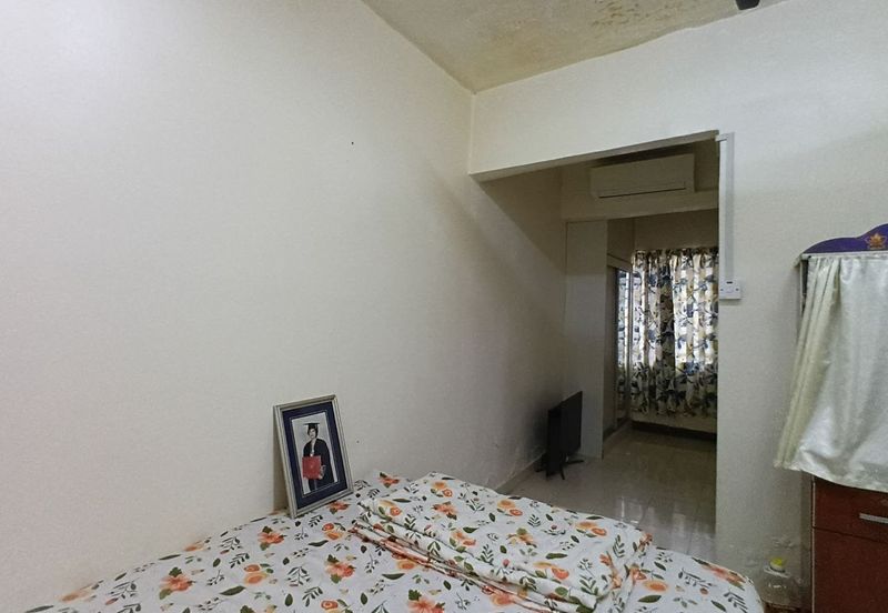 Taman Dato Hormat, Telok Panglima Garang