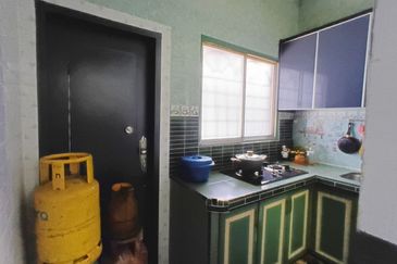 Taman Dato Hormat, Telok Panglima Garang