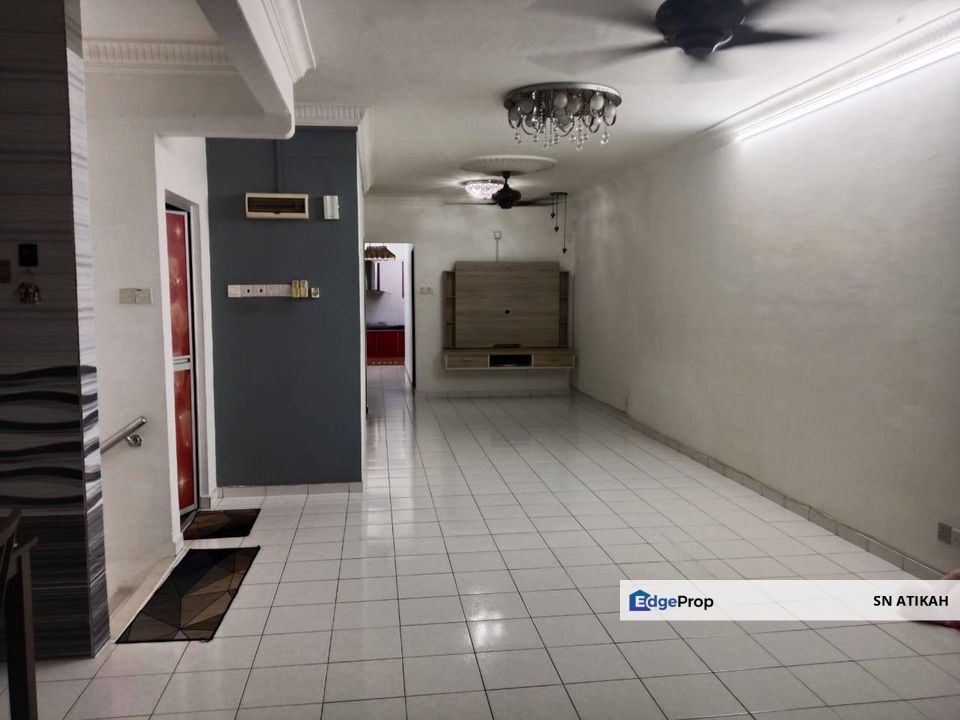 [FULLY RENOVATED] Townhouse Taman Amansiara, Selayang, Selangor, Rawang