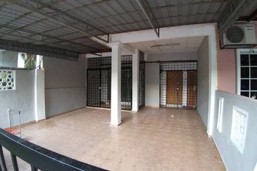 Taman Dahlia, Sepang