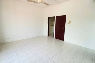 Taman Dahlia, Sepang