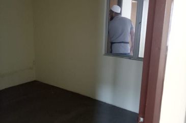 Rumah Pangsa Impian, Bandar Saujana Putra