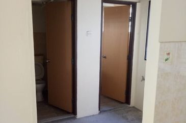 Rumah Pangsa Impian, Bandar Saujana Putra