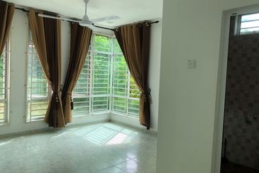 [CORNER LOT] Banglo Taman Desa, Ketereh Kota Bharu, Kelantan For Sale