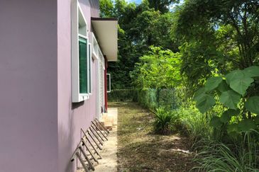 [CORNER LOT] Banglo Taman Desa, Ketereh Kota Bharu, Kelantan For Sale