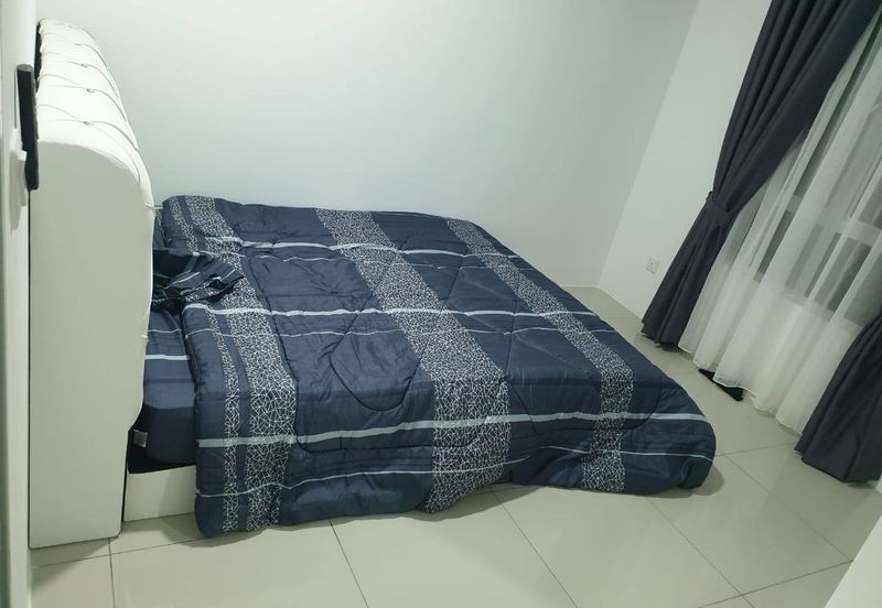 Persiaran Puncak Alam 1 