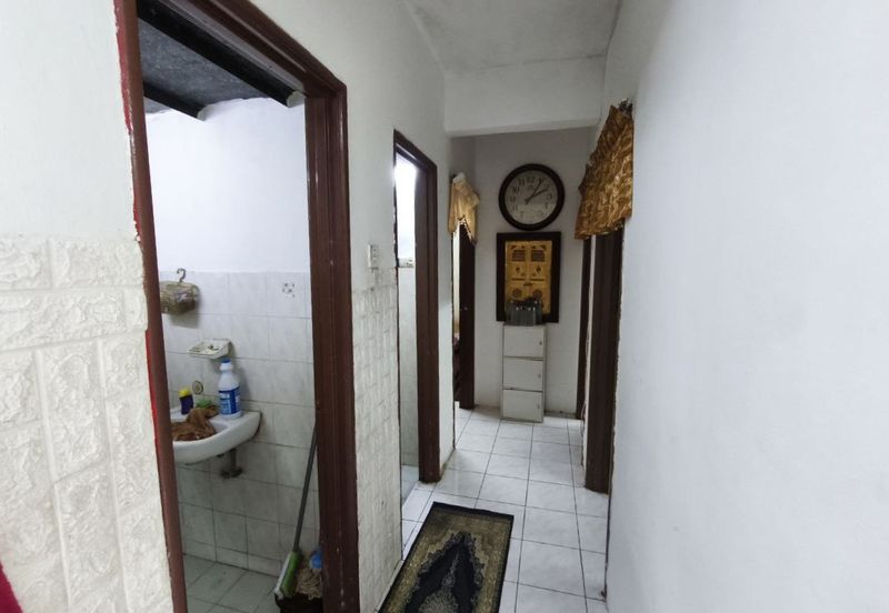 Gugusan Teratai, Seksyen 6 Kota Damansara