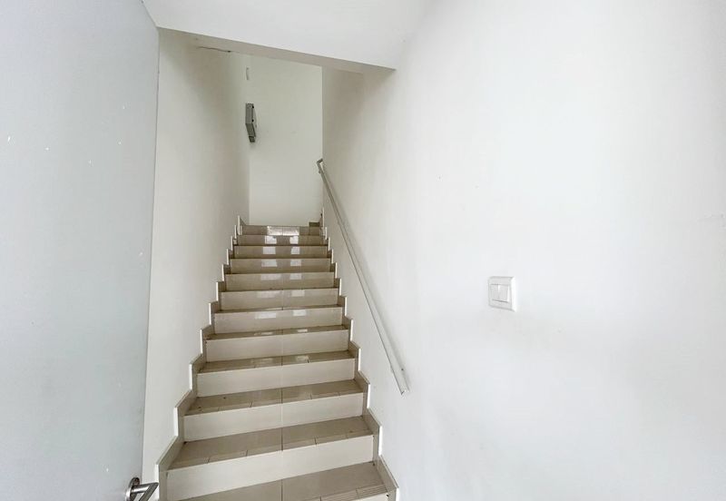 Casa Bluebell @ Cybersouth