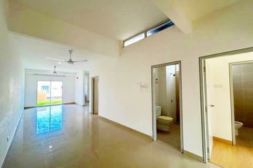 Casa Bluebell @ Cybersouth