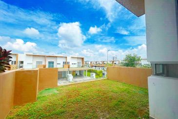 Casa Bluebell @ Cybersouth