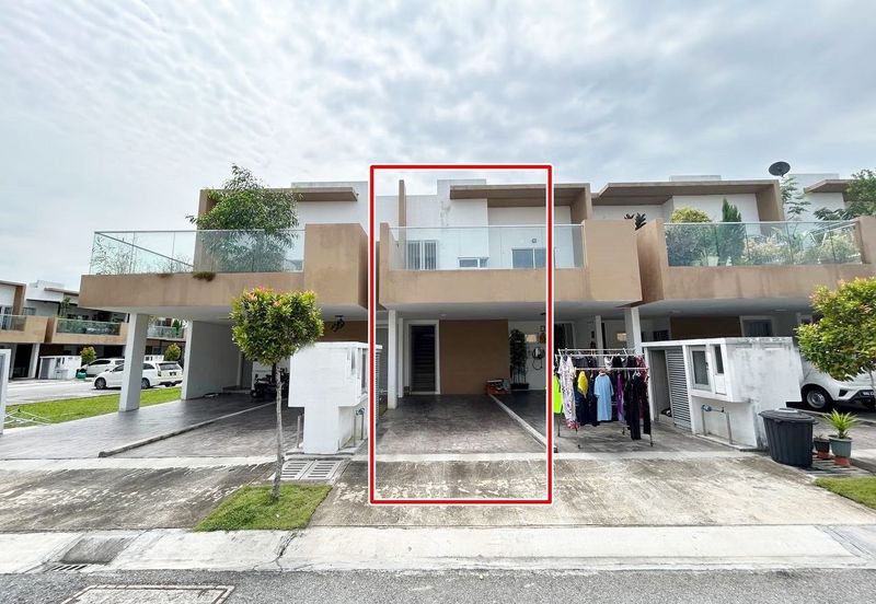 Casa Bluebell @ Cybersouth