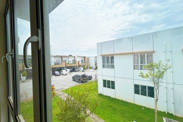 Casa Bluebell @ Cybersouth