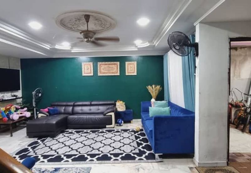 Taman Dato Hormat, Telok Panglima Garang