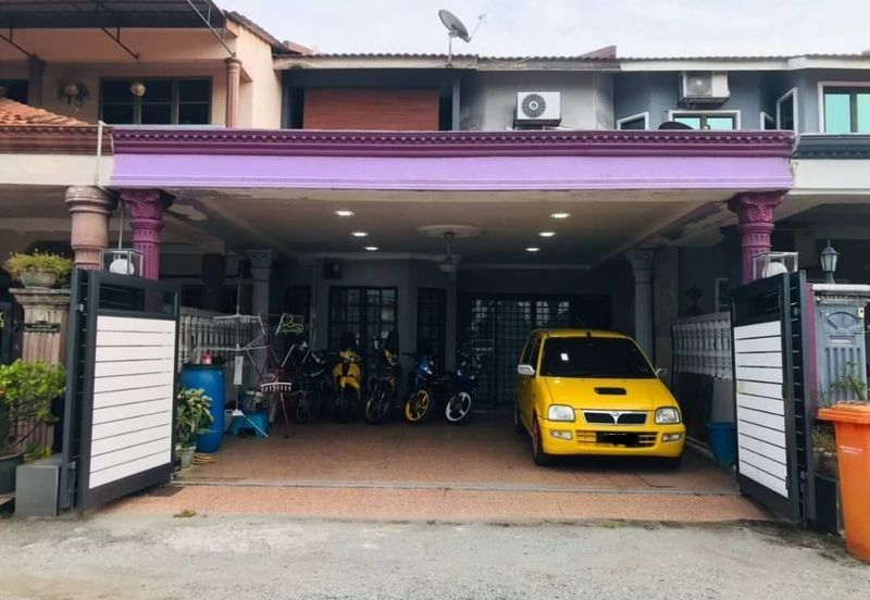 Taman Dato Hormat, Telok Panglima Garang