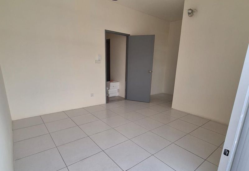 Ritma Perdana Townhouse @ LBS Alam Perdana