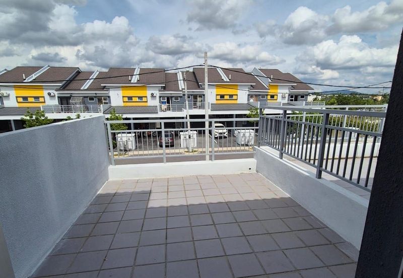 Ritma Perdana Townhouse @ LBS Alam Perdana